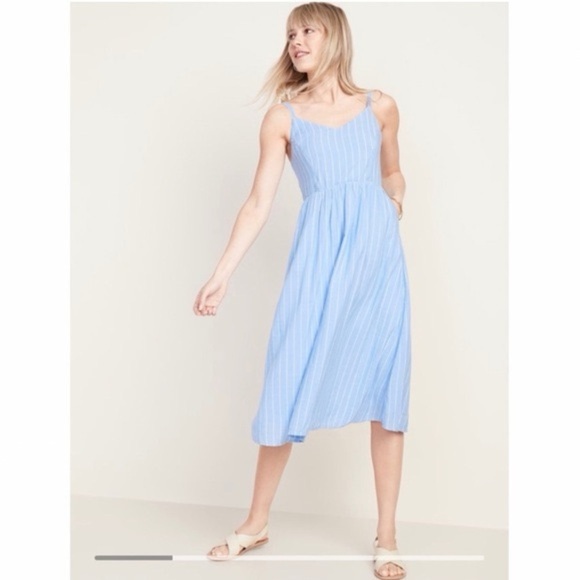 Old Navy Dresses & Skirts - Old Navy Blue Striped Summer Dress